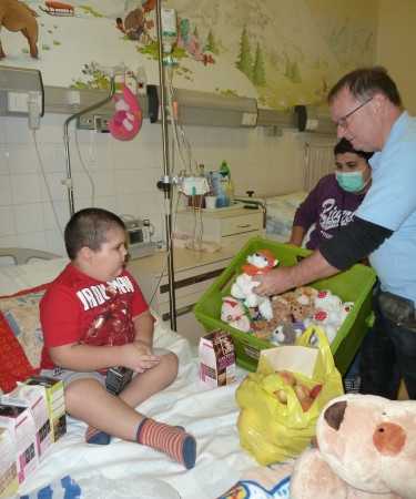 A Miskolcon kezelt gyermekekhez is eljutottak az adományok!
