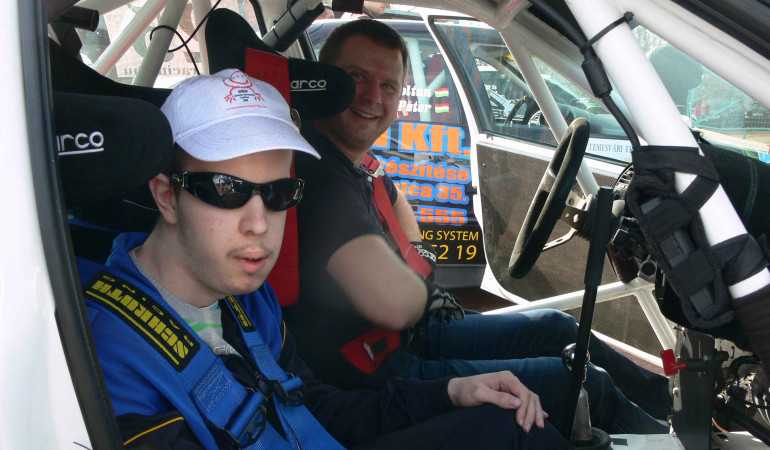 Segítő KZ Invest SalakShow!