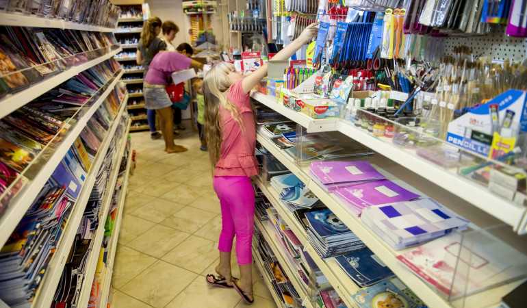 Nagy összegű iskolakezdési támogatás 110 leukémiás és daganatos beteg gyermek részére