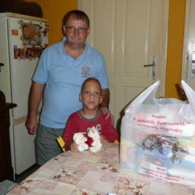 11 év képekben - adó, 1%, alapítvány, támogatás