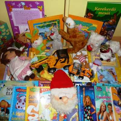Érkeznek a „cipős doboznyi szeretet” ajándékai és a csokoládék 2014 - alapítvány, adó 1%, támogatás