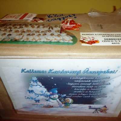 Érkeznek a „cipős doboznyi szeretet” ajándékai és a csokoládék 2014 - alapítvány, adó 1%, támogatás