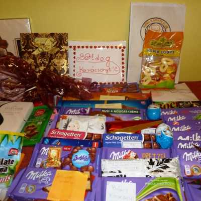 Érkeznek a „cipős doboznyi szeretet” ajándékai és a csokoládék 2014 - alapítvány, adó 1%, támogatás