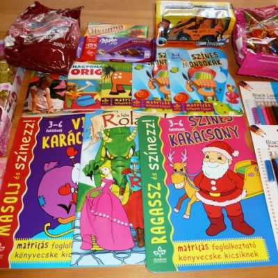 Érkeznek a „cipős doboznyi szeretet” ajándékai és a csokoládék 2014 - alapítvány, adó 1%, támogatás