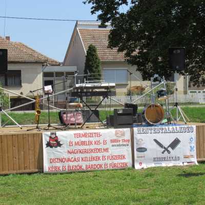 Kisszálláson mutathattuk be az alapítvány tevékenységét - alapítvány, adó 1%, támogatás