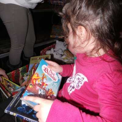 Eljutottak a beteg gyermekekhez a szeretet ajándékai - alapítvány, adó 1%, támogatás