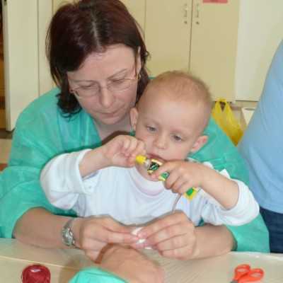 A Creatoys Kft. csodálatos játékait is átadtuk az anyáknapjára készülõdve! - adó, 1%, alapítvány, támogatás