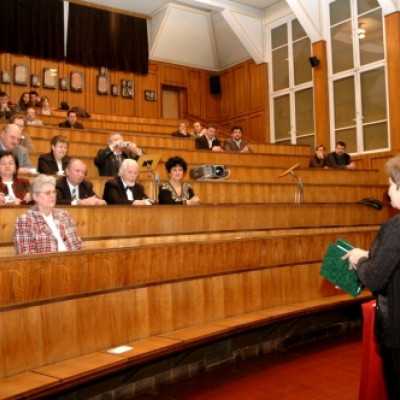 A DE OEC Gyermekgyógyászati Intézetének kitüntetési ünnepsége - adó, 1%, alapítvány, támogatás