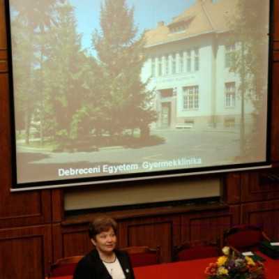 A DE OEC Gyermekgyógyászati Intézetének kitüntetési ünnepsége - adó, 1%, alapítvány, támogatás