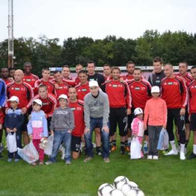 A DVSC-TEVA magabiztosan, 4-1-re legyõzte a Bp. Honvéd együttesét. - adó, 1%, alapítvány, támogatás