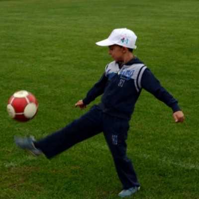 A DVSC-TEVA magabiztosan, 4-1-re legyõzte a Bp. Honvéd együttesét. - adó, 1%, alapítvány, támogatás