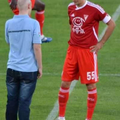 A DVSC-TEVA magabiztosan, 4-1-re legyõzte a Bp. Honvéd együttesét. - adó, 1%, alapítvány, támogatás