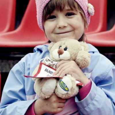 A DVSC-TEVA magabiztosan, 4-1-re legyõzte a Bp. Honvéd együttesét. - adó, 1%, alapítvány, támogatás