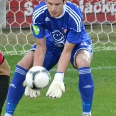 A DVSC-TEVA magabiztosan, 4-1-re legyõzte a Bp. Honvéd együttesét. - adó, 1%, alapítvány, támogatás