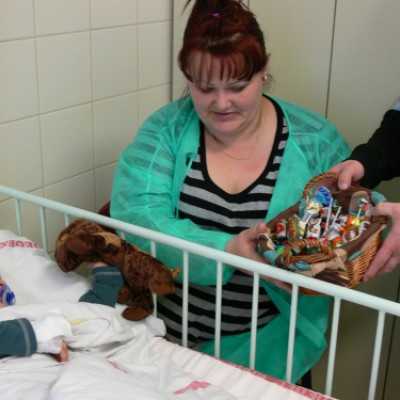 A hódmezõvásárhelyi Cibere Meseszínház vendégjátékával kedveskedtünk a gyerekeknek. - adó, 1%, alapítvány, támogatás