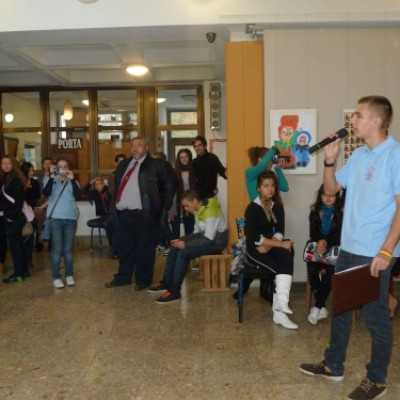 A Medgyessy Ferenc Gimnázium jótékonysággal egybekötött diák önkormányzati napja - adó, 1%, alapítvány, támogatás