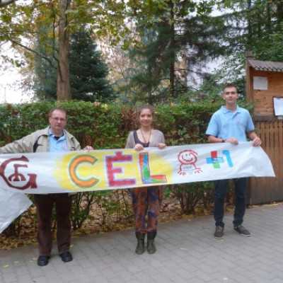 A Medgyessy Ferenc Gimnázium jótékonysággal egybekötött diák önkormányzati napja - adó, 1%, alapítvány, támogatás