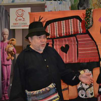 A szegény ember és a kutyacska zenés bábelőadás - alapítvány, adó 1%, támogatás