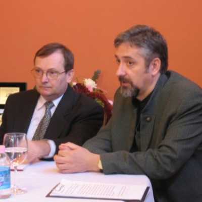 Adományozók elismerése Herendi ajándékkal - adó, 1%, alapítvány, támogatás