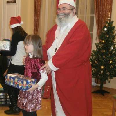 Remény karácsonyi ajándékozás - alapítvány, adó 1%, támogatás