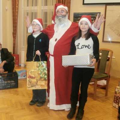 Remény karácsonyi ajándékozás - alapítvány, adó 1%, támogatás