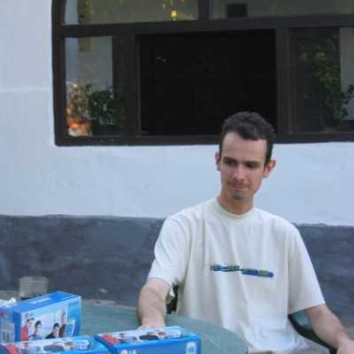 Az LG ajándékainak átadása Bakonyszücsön - adó, 1%, alapítvány, támogatás