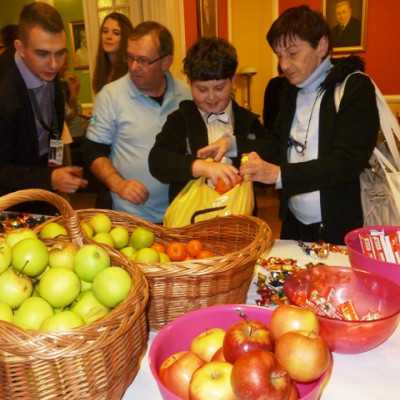 Az összefogás Karácsonya a leukémiás és daganatos beteg gyermekekért - alapítvány, adó 1%, támogatás