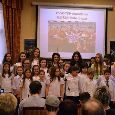 Az összefogás Karácsonya a leukémiás és daganatos beteg gyermekekért - alapítvány, adó 1%, támogatás