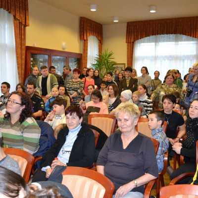 Az összefogás Karácsonya a leukémiás és daganatos beteg gyermekekért - alapítvány, adó 1%, támogatás