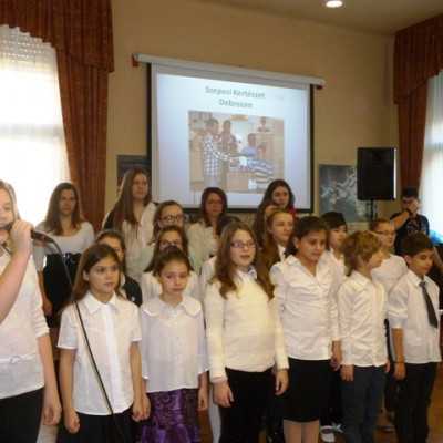 Az összefogás Karácsonya a leukémiás és daganatos beteg gyermekekért - alapítvány, adó 1%, támogatás