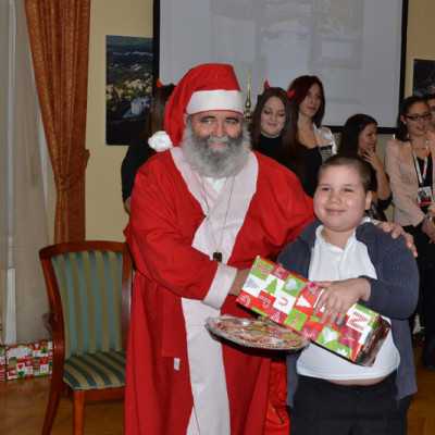 Az összefogás Karácsonya a leukémiás és daganatos beteg gyermekekért - alapítvány, adó 1%, támogatás