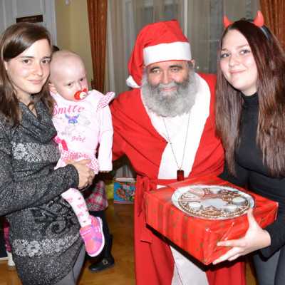 Az összefogás Karácsonya a leukémiás és daganatos beteg gyermekekért - alapítvány, adó 1%, támogatás