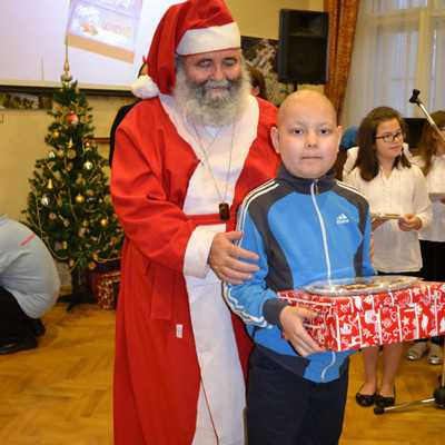 Az összefogás Karácsonya a leukémiás és daganatos beteg gyermekekért - alapítvány, adó 1%, támogatás