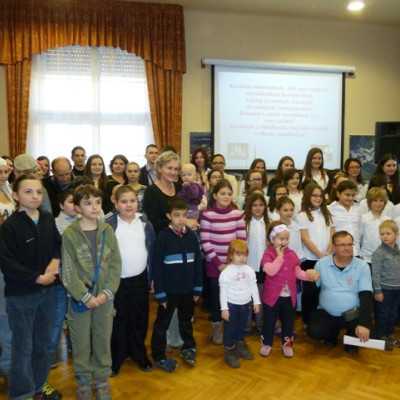 Az összefogás Karácsonya a leukémiás és daganatos beteg gyermekekért - alapítvány, adó 1%, támogatás