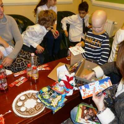 Az összefogás Karácsonya a leukémiás és daganatos beteg gyermekekért - alapítvány, adó 1%, támogatás