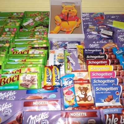 Érkeznek a „cipős doboznyi szeretet” ajándékai és a csokoládék 2015 - alapítvány, adó 1%, támogatás