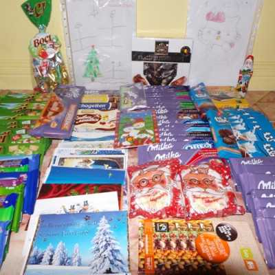 Érkeznek a „cipős doboznyi szeretet” ajándékai és a csokoládék 2015 - alapítvány, adó 1%, támogatás