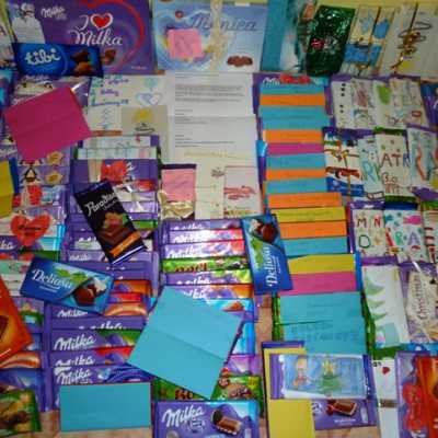 Érkeznek a „cipősdoboznyi szeretet” ajándékai és a csokoládék 2016 - alapítvány, adó 1%, támogatás