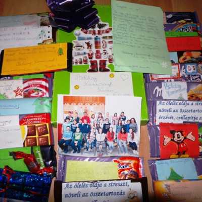 Érkeznek a „cipős doboznyi szeretet” ajándékai és a csokoládék 2015 - alapítvány, adó 1%, támogatás