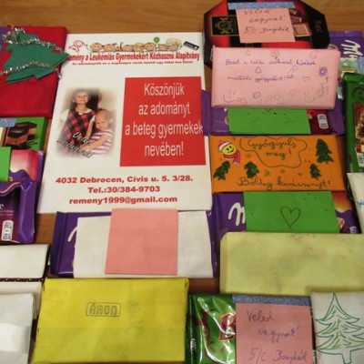 Érkeznek a „cipősdoboznyi szeretet” ajándékai és a csokoládék 2017 - alapítvány, adó 1%, támogatás