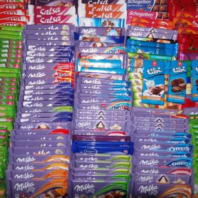 Érkeznek a „cipős doboznyi szeretet” ajándékai és a csokoládék 2015 - alapítvány, adó 1%, támogatás