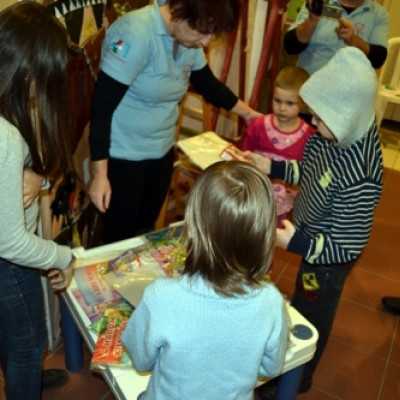 Cibere Meseszínház elõadása a leukémiás és daganatos beteg gyermekeknek - adó, 1%, alapítvány, támogatás