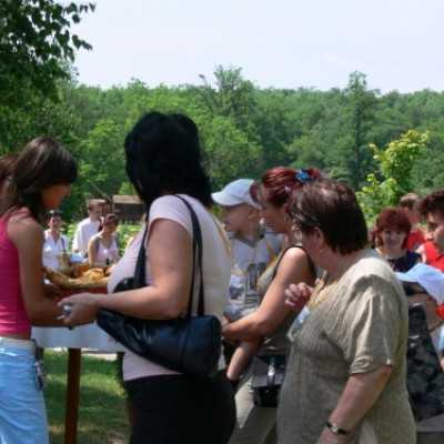Családok kirándulása a Lázár Lovasparkba - adó, 1%, alapítvány, támogatás