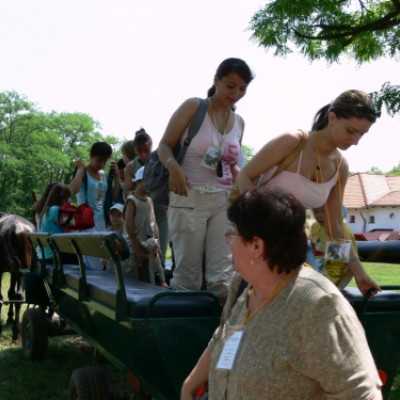Családok kirándulása a Lázár Lovasparkba - adó, 1%, alapítvány, támogatás