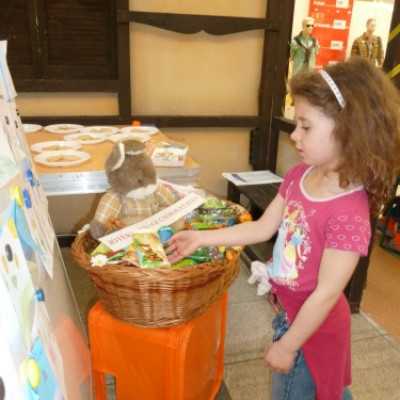 Csokoládét gyűjtünk mézeskalács díszítéssel egybekötve a Debreceni Fórumban! - adó, 1%, alapítvány, támogatás