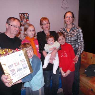 Érkeznek a „cipős doboznyi szeretet” ajándékai és a csokoládék 2015 - alapítvány, adó 1%, támogatás