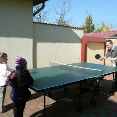 DE OEC Gyermekklinika tanszékének rendezvénye a "Remény Kuckó"-ban - adó, 1%, alapítvány, támogatás