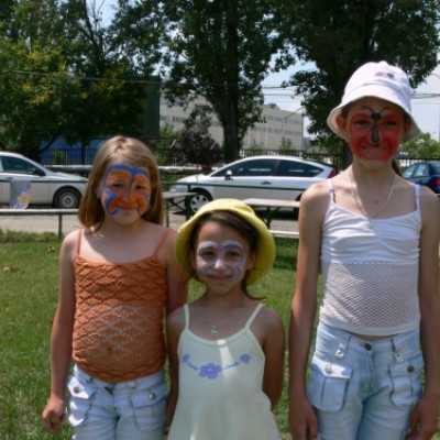 Debrecenben és Miskolcon kezelt gyermekek kirándulása a budapesti Gyermeknapra - adó, 1%, alapítvány, támogatás