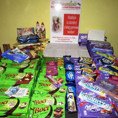 Érkeznek a „cipősdoboznyi szeretet” ajándékai és a csokoládék 2018 - alapítvány, adó 1%, támogatás