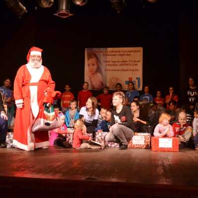 Decemberi ajándékozási ünnepség 2015 - adó, 1%, alapítvány, támogatás